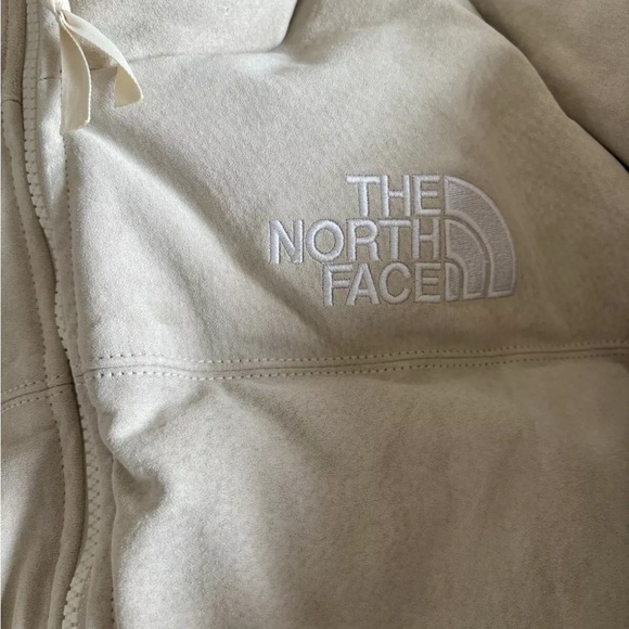 NWT Supreme The North Face Suede Nuptse Jacket Stone - Picture 6 of 11